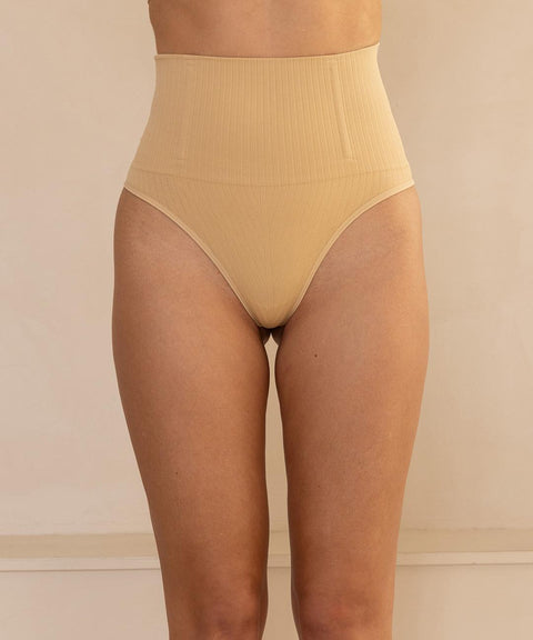 CurveShape Corrigerende string - Beige