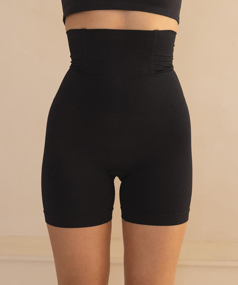 High Waist Short - Black